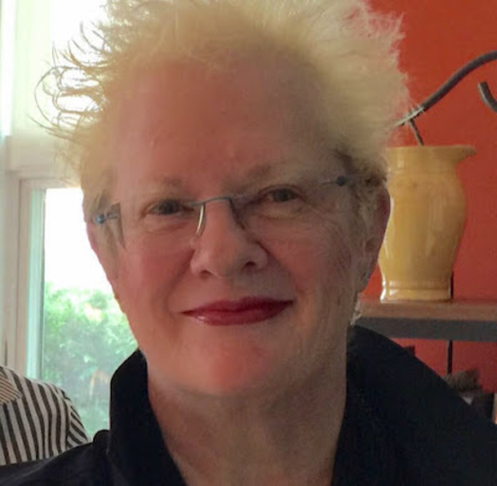 Meet your Posher, Deborah